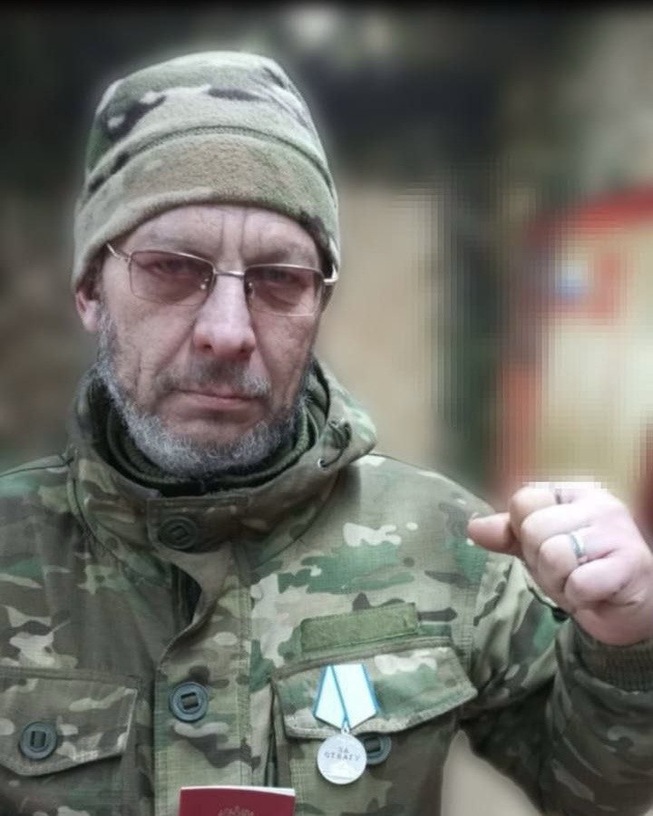 Жители Новоузенского района простились с погибшим участником специальной военной операции Жигуновым Сергеем Петровичем.