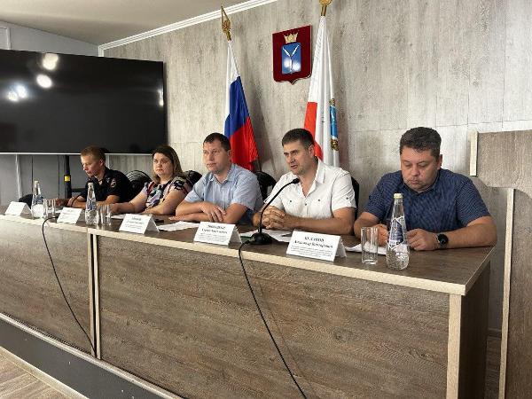Работодателям рассказали об их роли в социально-культурной адаптации иностранных граждан.