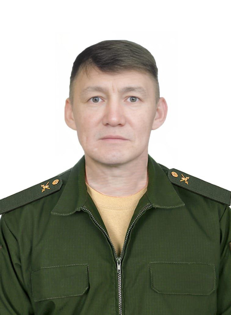 Жители Новоузенского района простились с погибшим в СВО Мансуровым Рахимоллой Уакабовичем.