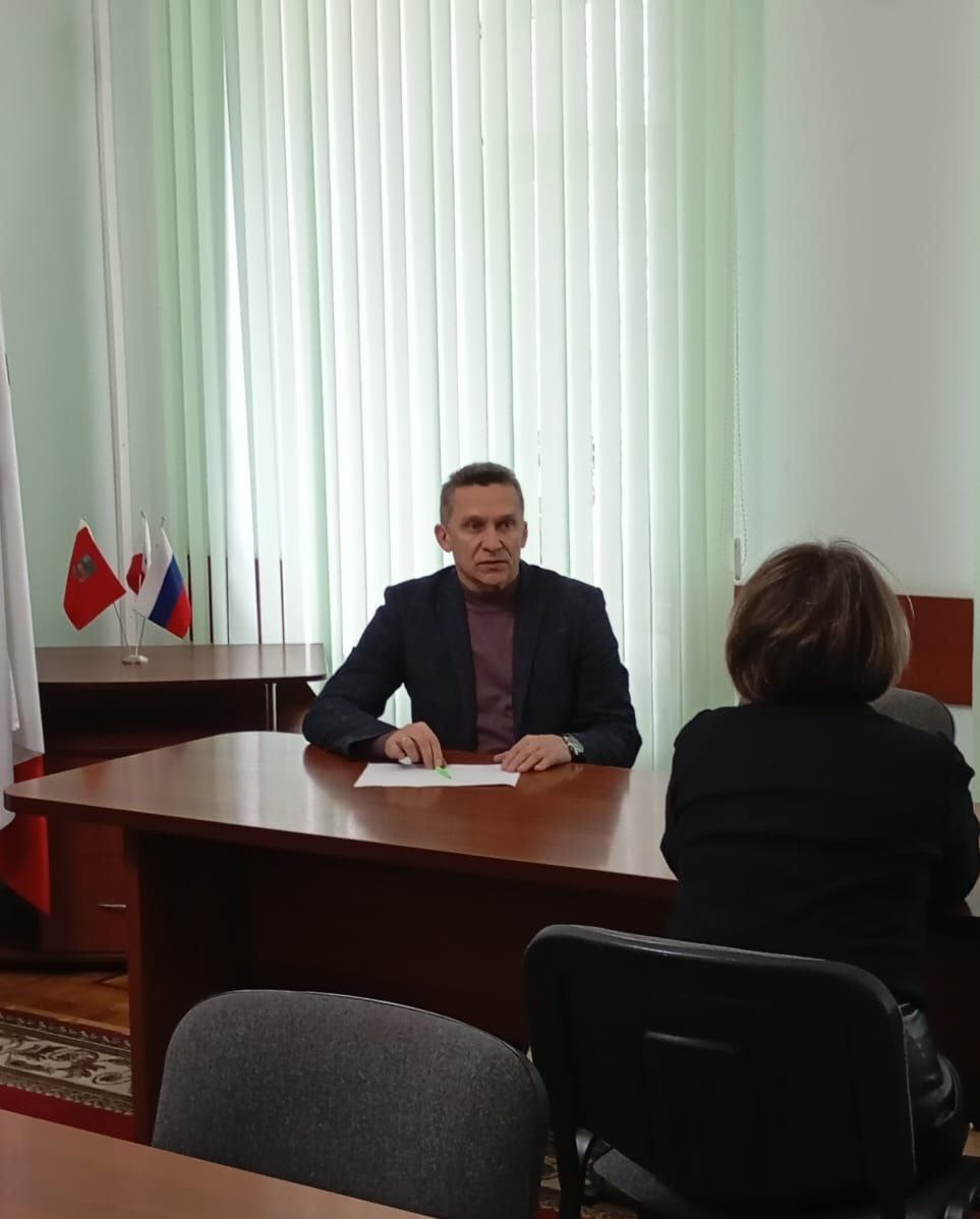 Личный прием граждан по широкому спектру вопросов..