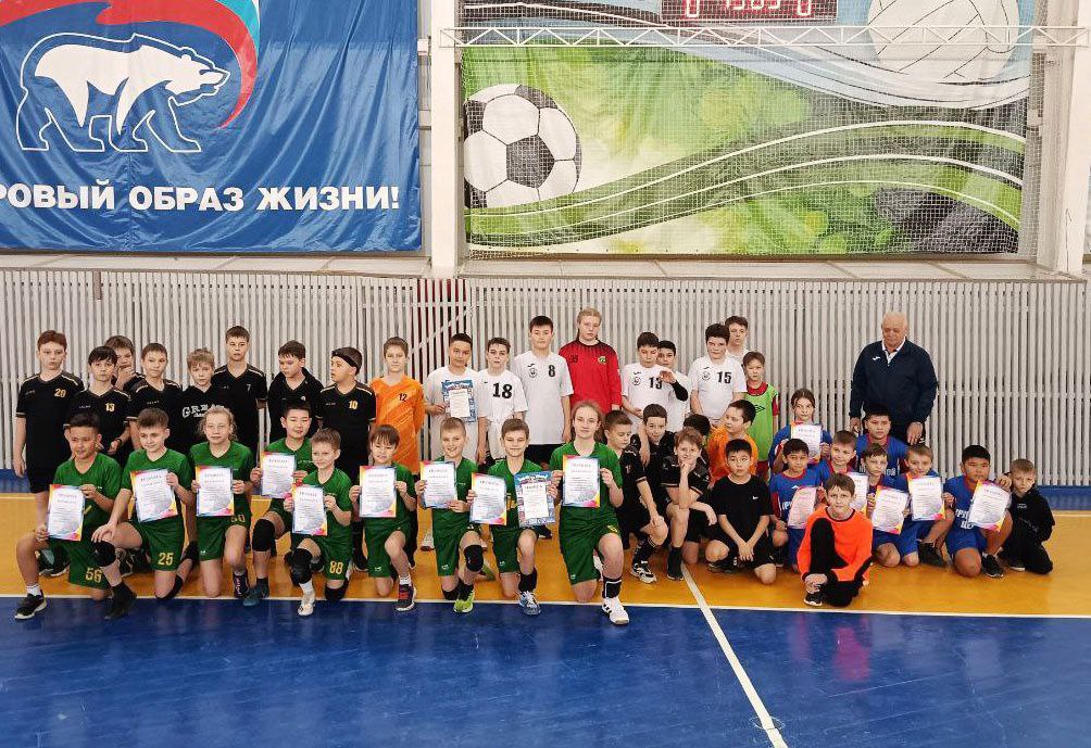 Матчевая встреча по гандболу среди мужских команд, посвященная Дню Защитника Отечества.