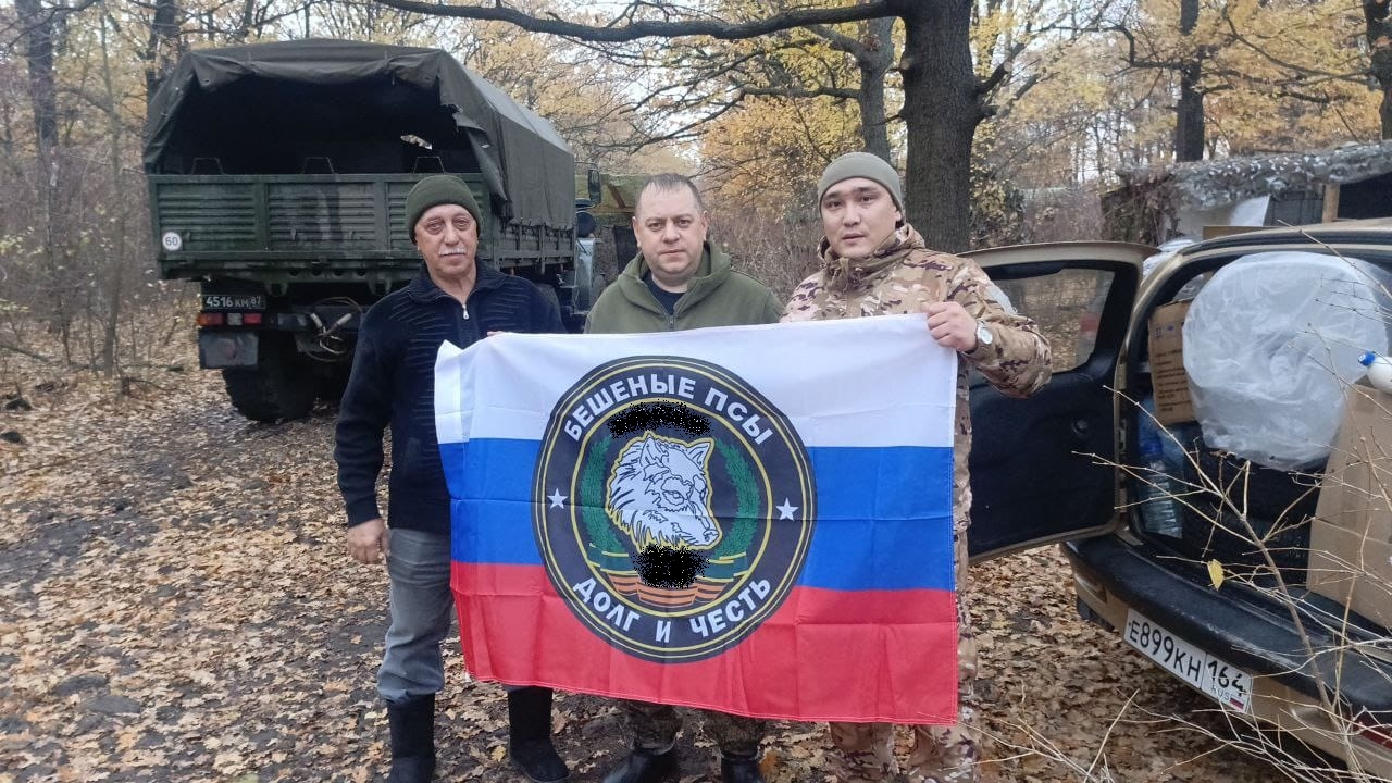 Фермер из Новоузенского района отремонтировал и передал второй, с начала этого года, автомобиль в зону СВО.