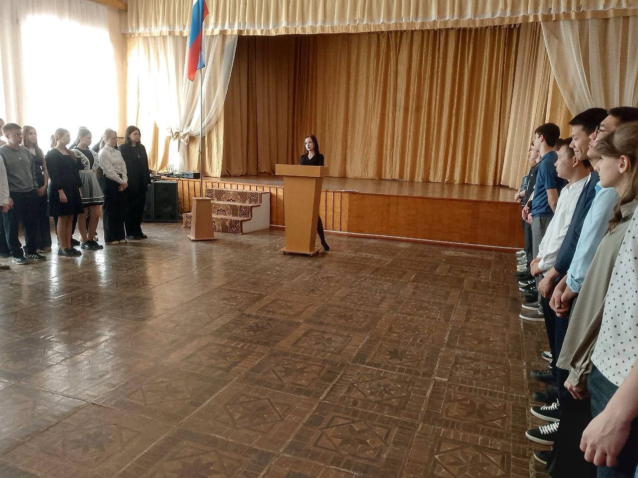 Профилактическая беседа по безопасности дорожного движения в средней школе №1 города Новоузенска.