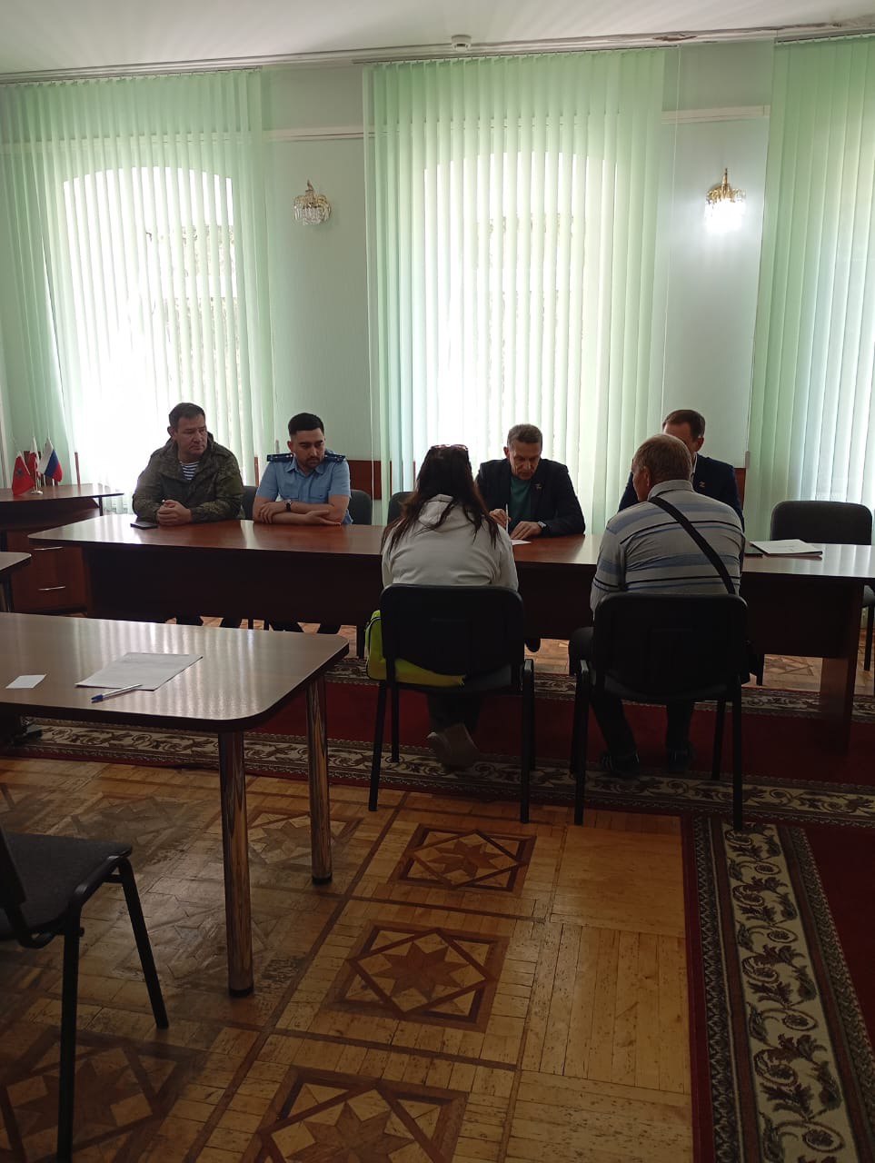 Глава Новоузенского района провел приём участников специальной военной операции и членов их семей.