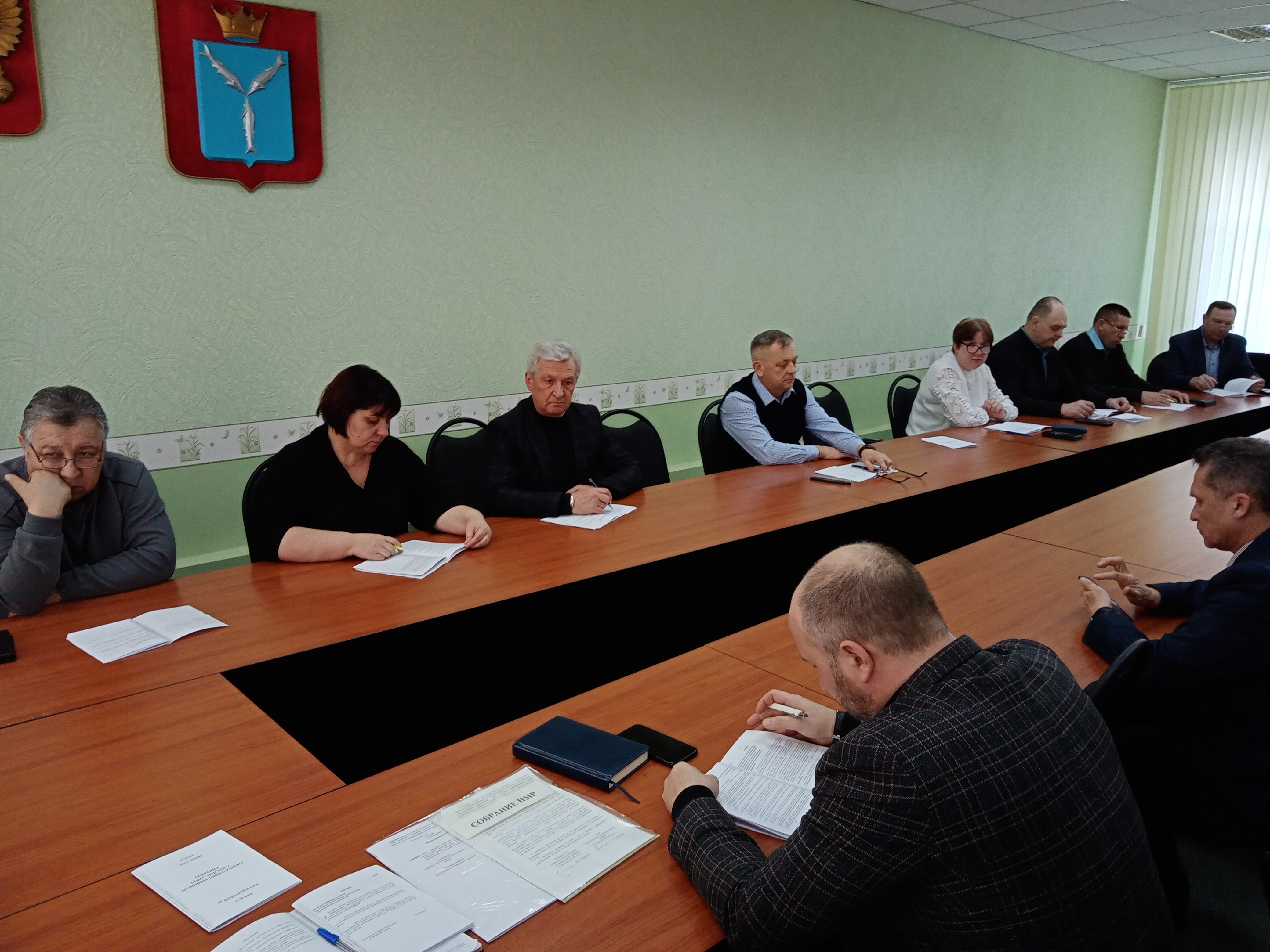 Заседание Собрания.