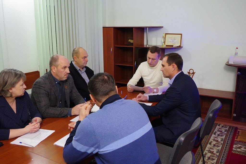 Губернатор Саратовской области Роман Бусаргин отправился с рабочим визитом в Новоузенский район.
