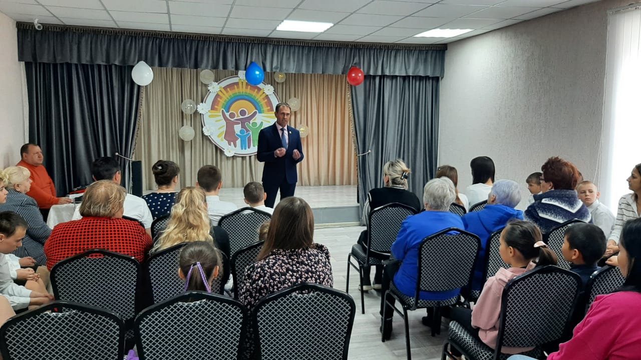 Праздничное мероприятие &quot;Семь нот семейного счастья&quot;.