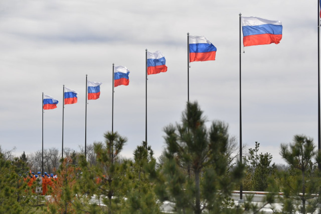 Поздравление Губернатора с Днём государственного флага России.