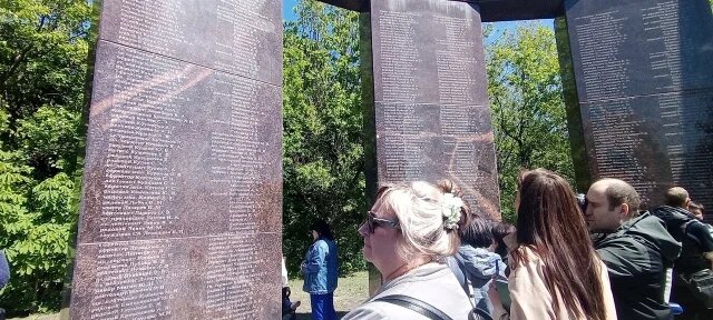 Увековечили имена погибших участников СВО.