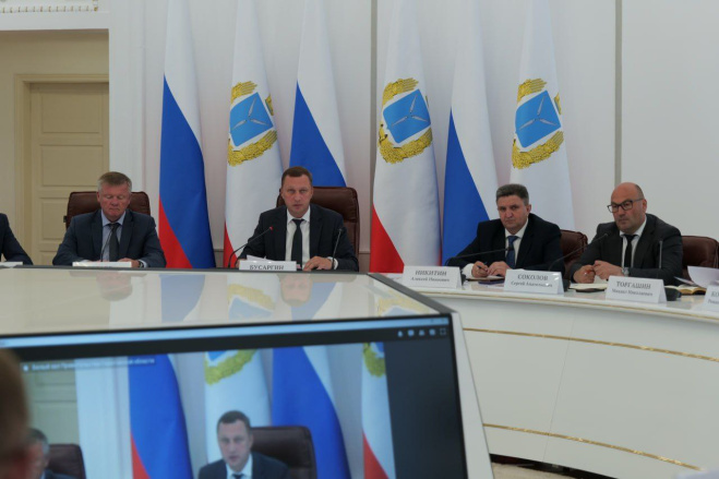 Губернатор Роман Бусаргин провел постоянно действующее совещание.