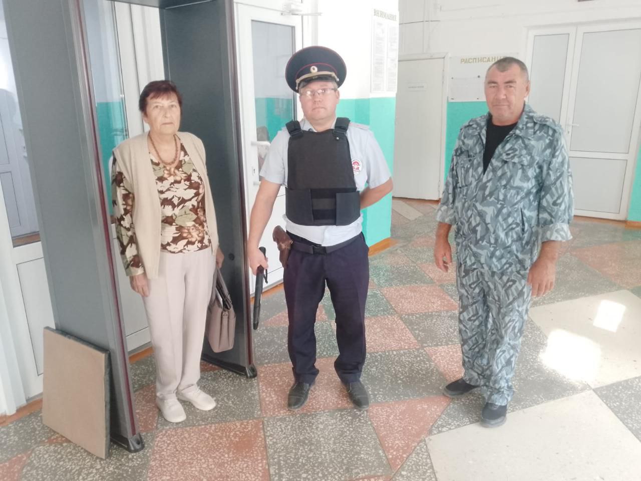Обеспечение правопорядка и безопасности граждан в период подготовки и проведения дополнительных выборов.