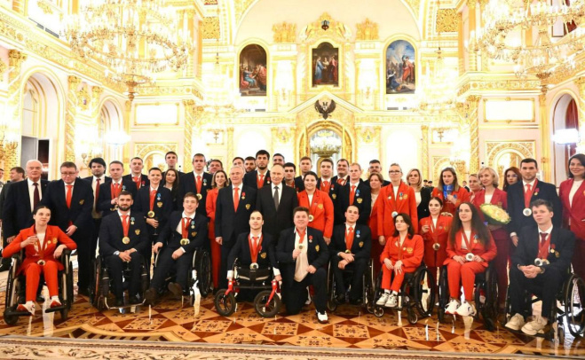 Саратовским призерам Паралимпийских игр и Чемпионата Европы по плаванию и их наставникам выплатят премии.