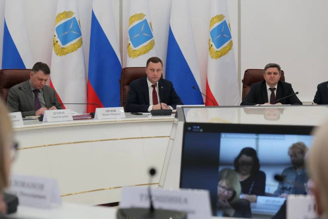 Губернатор Роман Бусаргин провел постоянно действующее совещание.