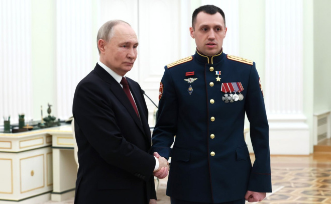 Еще один саратовский участник СВО получил звание Героя России.