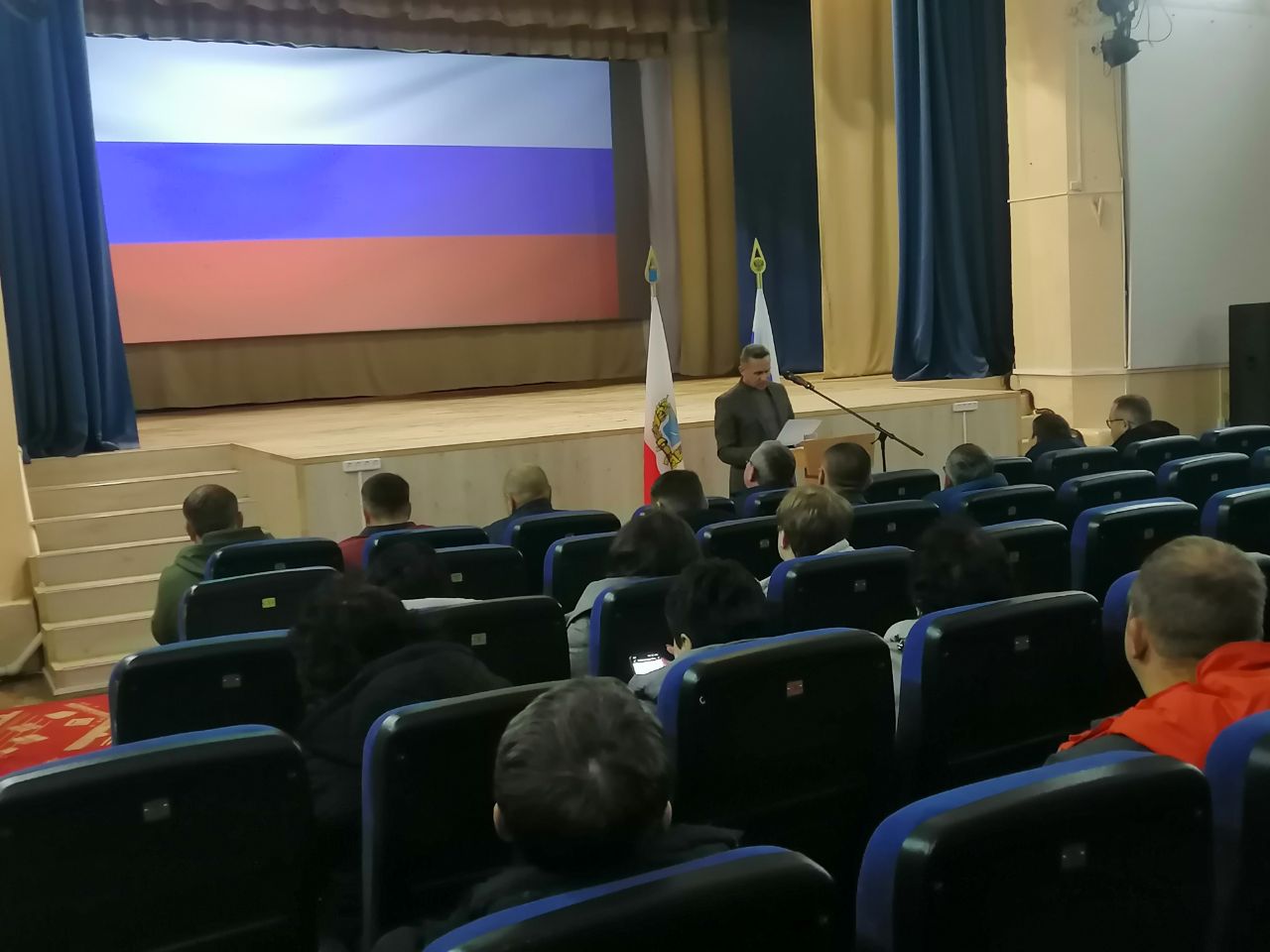 Состоялась встреча главы с населением.