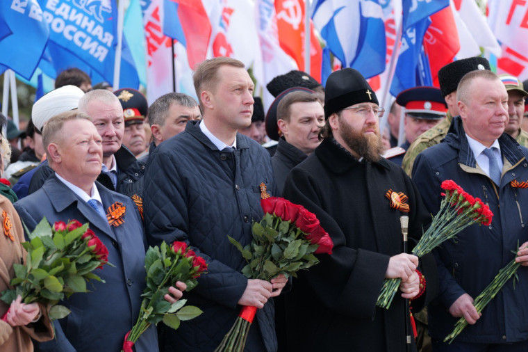 На Соколовой горе прошло торжественное мероприятие, посвященное Дню Победы. На Соколовой горе прошло торжественное мероприятие, посвященное Дню Победы.
