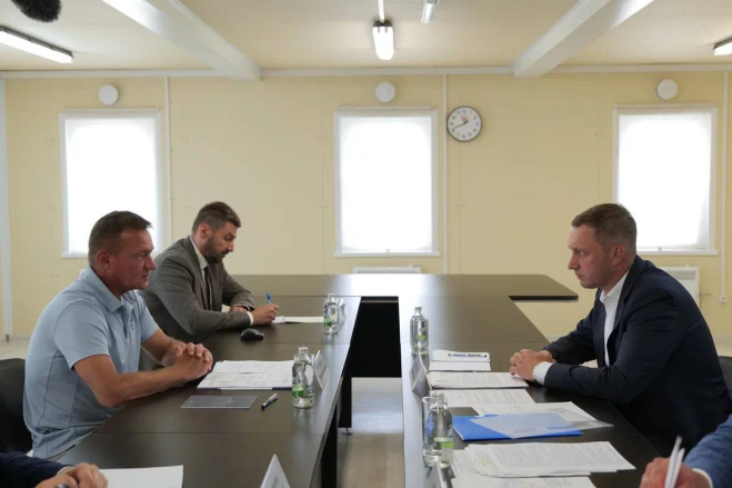 Министр транспорта РФ Роман Старовойт провел совещание, посвященное развитию транспортной инфраструктуры Саратовской области. Министр транспорта РФ Роман Старовойт провел совещание, посвященное развитию транспортной инфраструктуры Саратовской области.