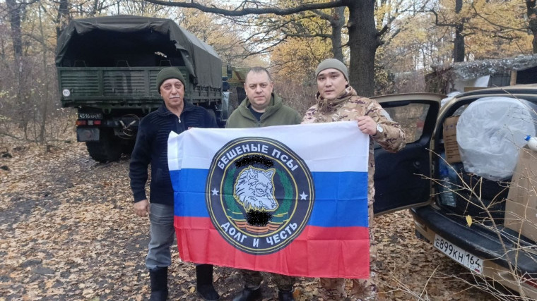 Фермер из Новоузенского района отремонтировал и передал второй, с начала этого года, автомобиль в зону СВО. Фермер из Новоузенского района отремонтировал и передал второй, с начала этого года, автомобиль в зону СВО.