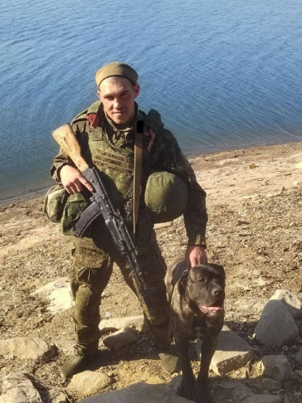 Жители Новоузенского района простились с погибшим участником специальной военной операции Зориным Вадимом Владимировичем. Жители Новоузенского района простились с погибшим участником специальной военной операции Зориным Вадимом Владимировичем.